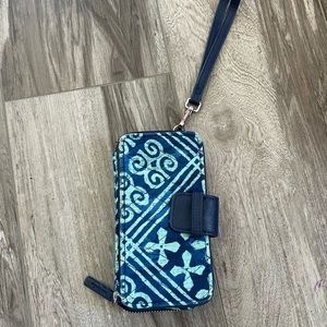 Vera Bradley wristlet